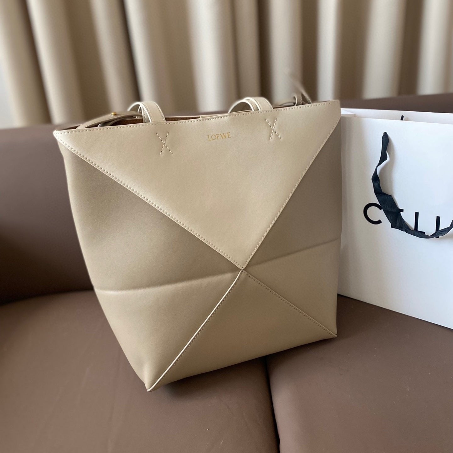 Loew Puzzle Fold Tote Iblack Shiny Calfskin