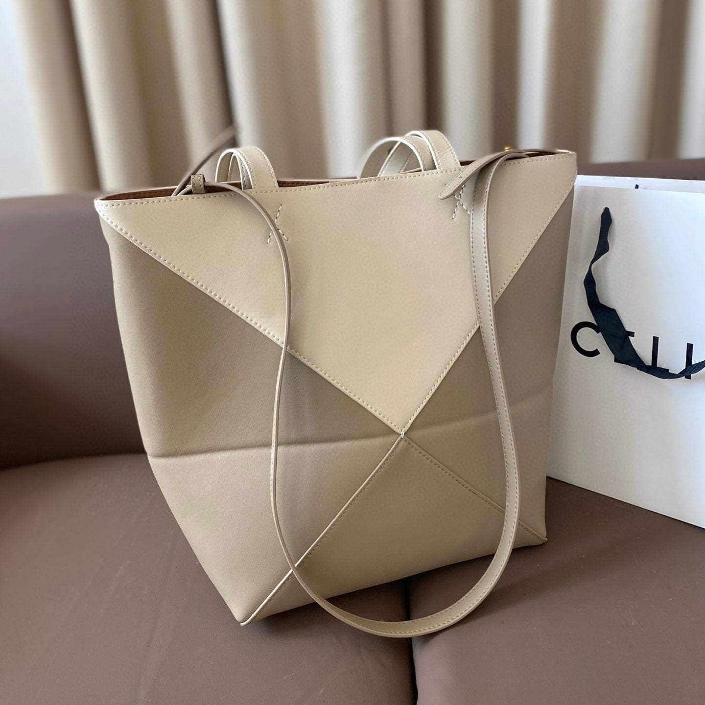 Loew Puzzle Fold Tote Iblack Shiny Calfskin