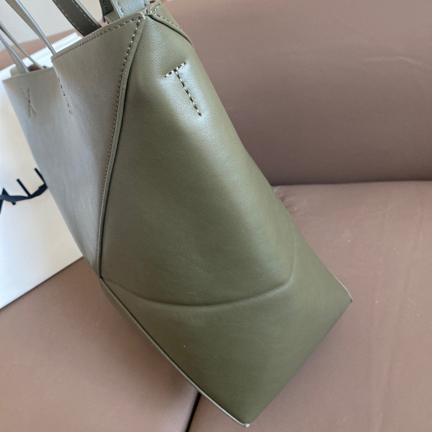 Loew Puzzle Fold Tote Iblack Shiny Calfskin