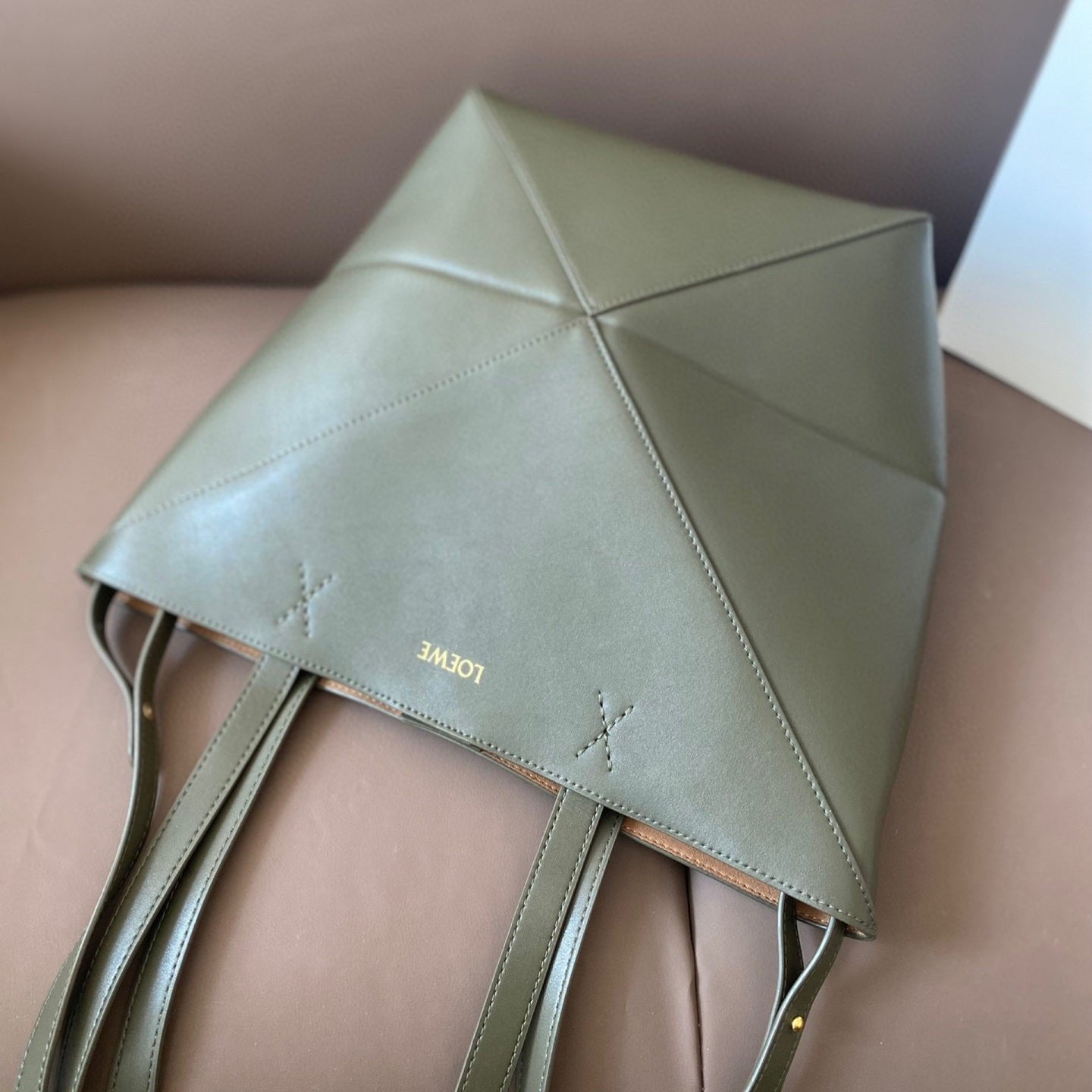 Loew Puzzle Fold Tote Iblack Shiny Calfskin