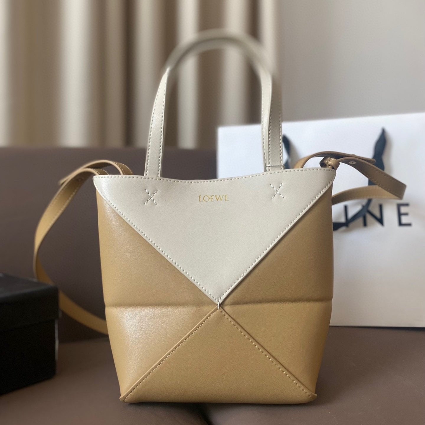 Loew Puzzle Fold Tote Iblack Shiny Calfskin