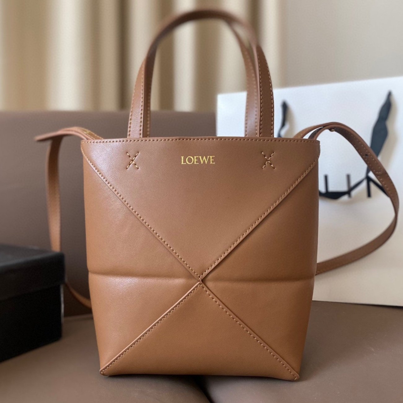 Loew Puzzle Fold Tote Iblack Shiny Calfskin