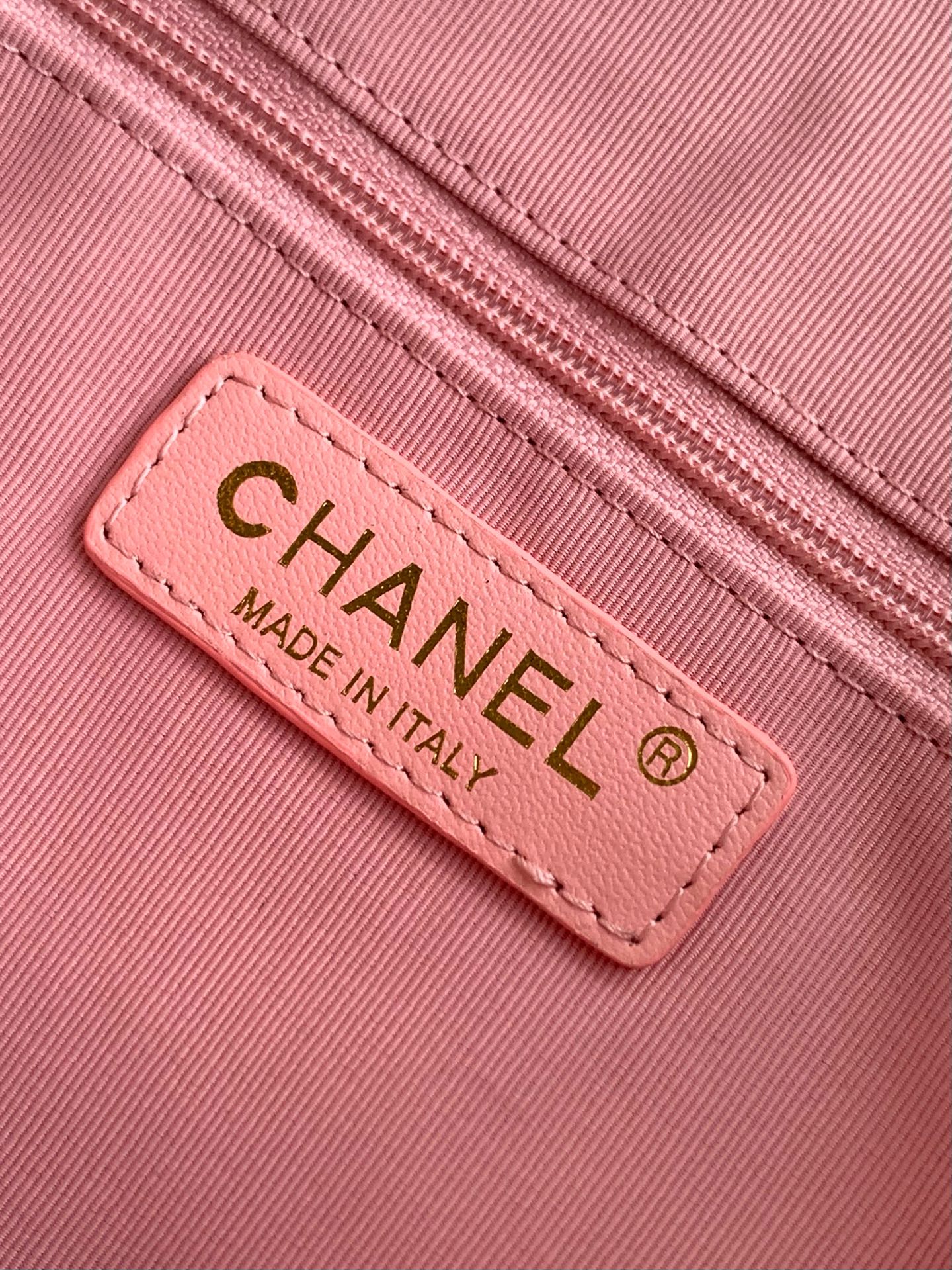 CC Large Tote 39 Light Beige Canvas Pearl Logo