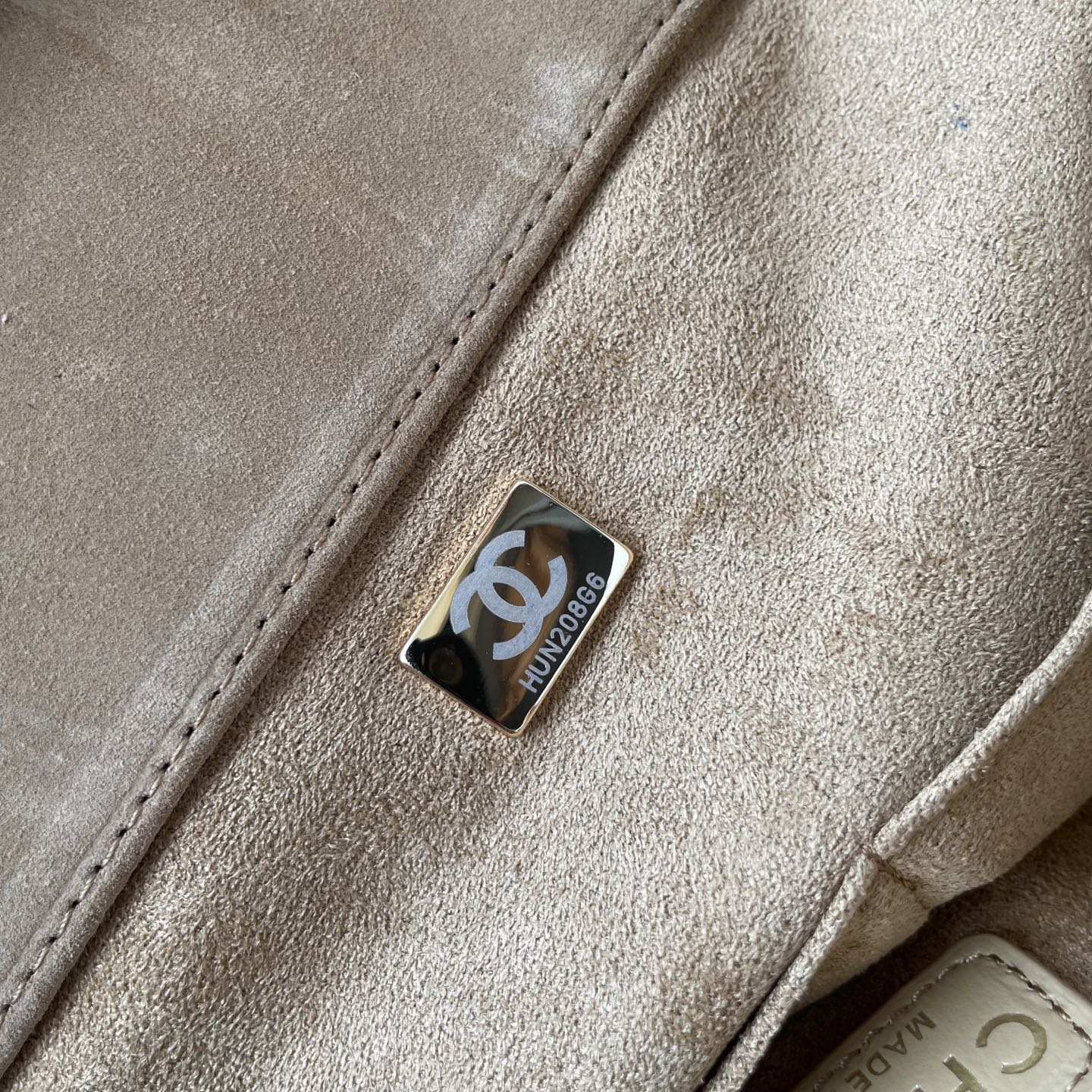 CC Large Tote 39 Light Beige Canvas Pearl Logo