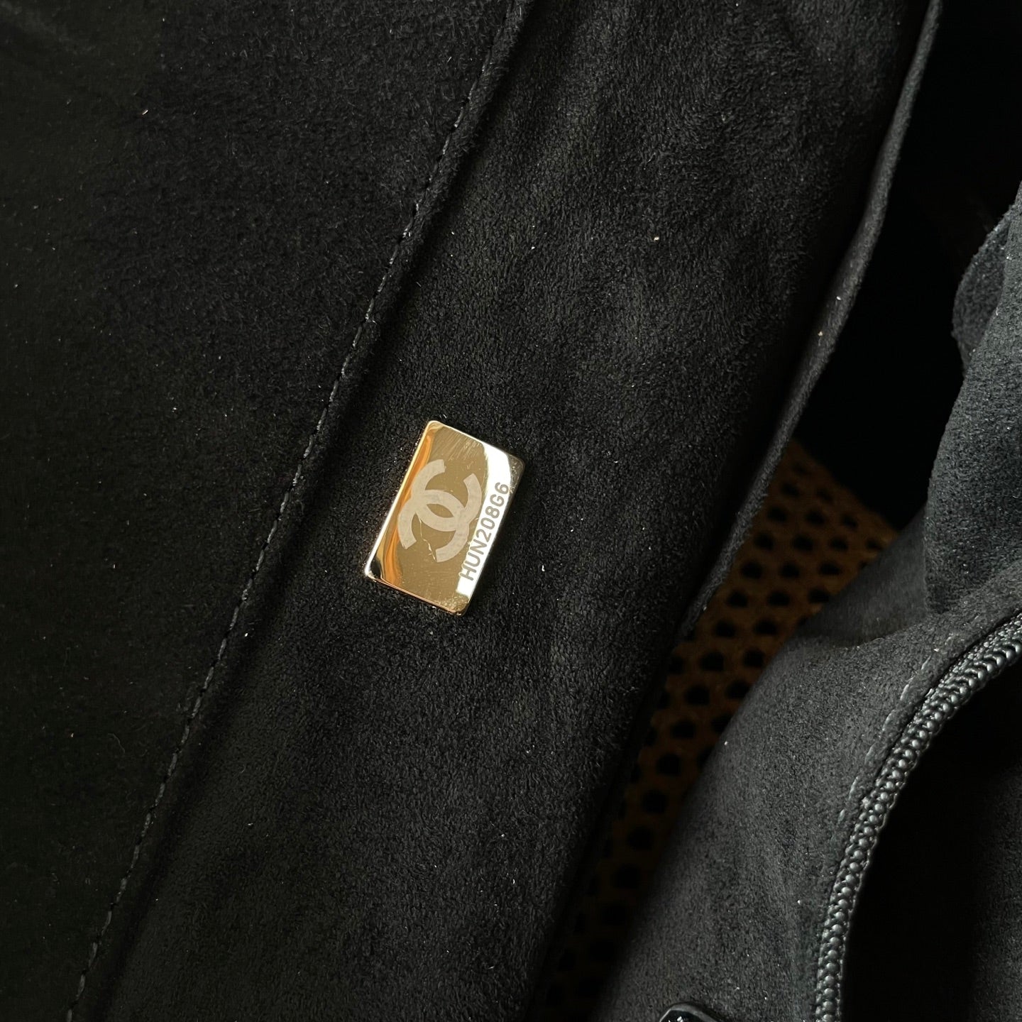 CC Large Tote 39 Light Beige Canvas Pearl Logo