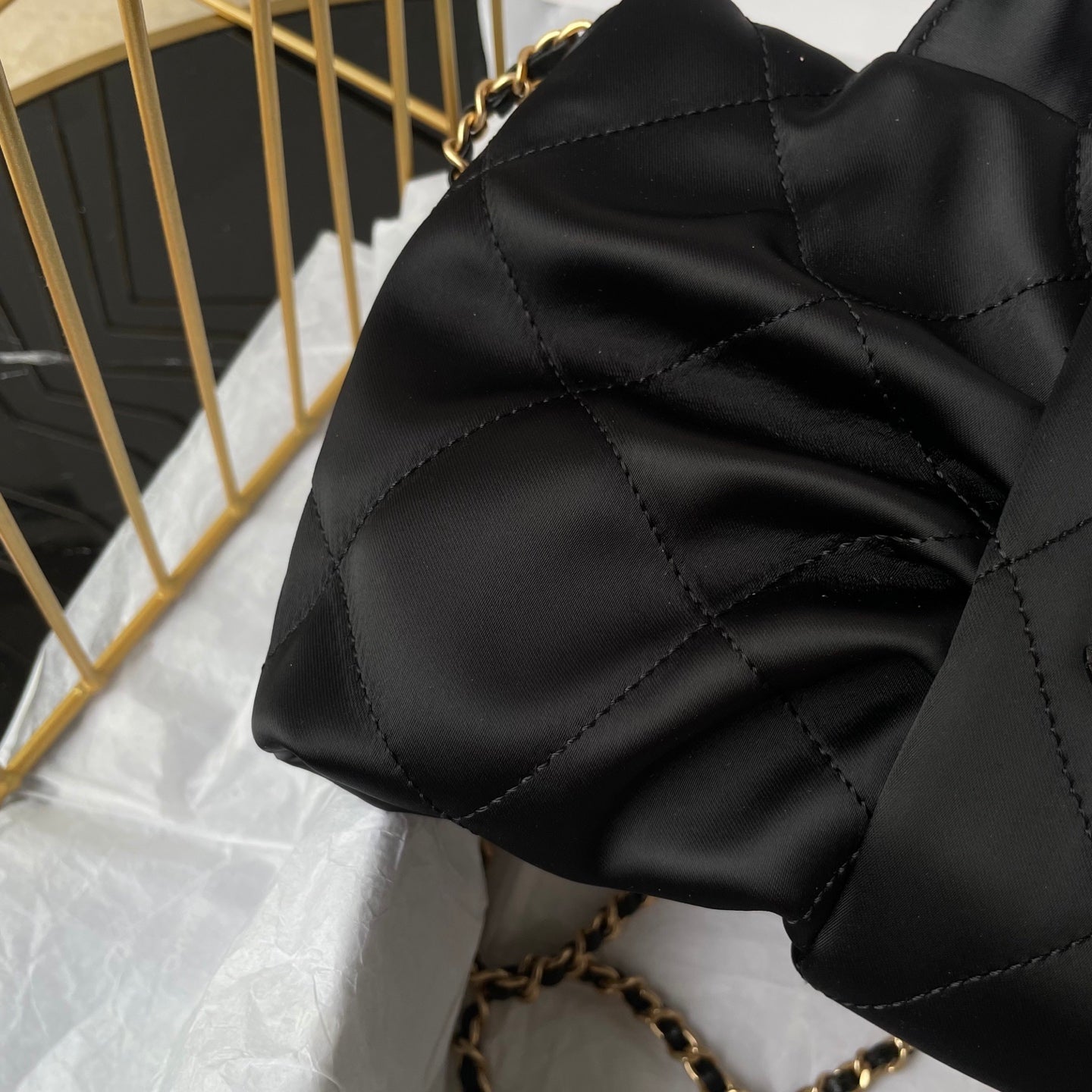 CC Large Tote 39 Light Beige Canvas Pearl Logo