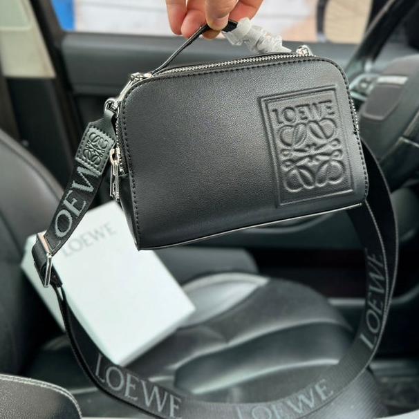 Loew Puzzle Fold Tote Iblack Shiny Calfskin