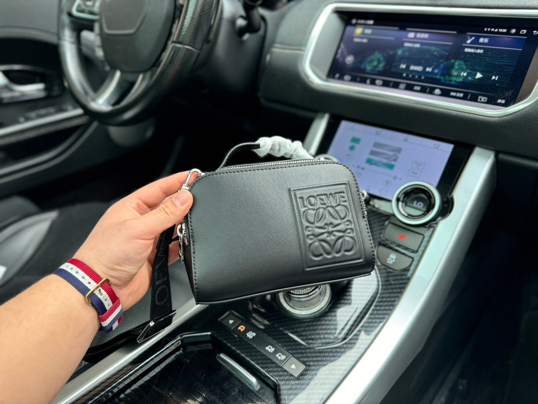 Loew Puzzle Fold Tote Iblack Shiny Calfskin