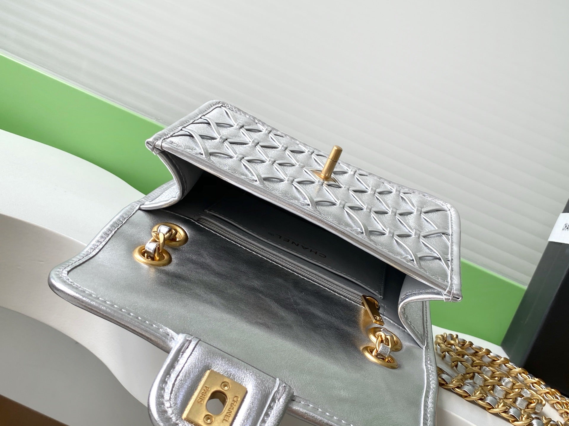 CC Large Tote 39 Light Beige Canvas Pearl Logo