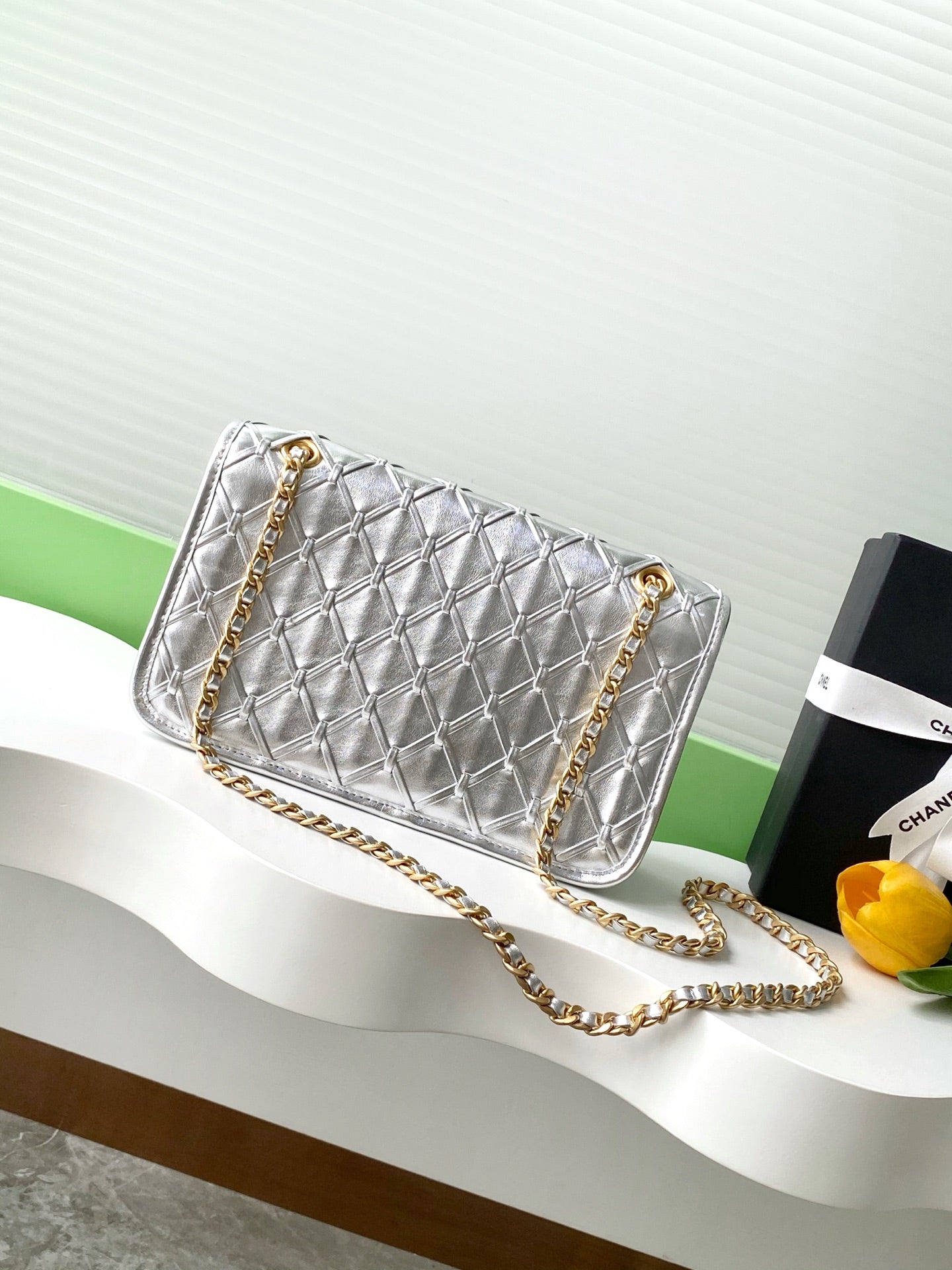 CC Large Tote 39 Light Beige Canvas Pearl Logo