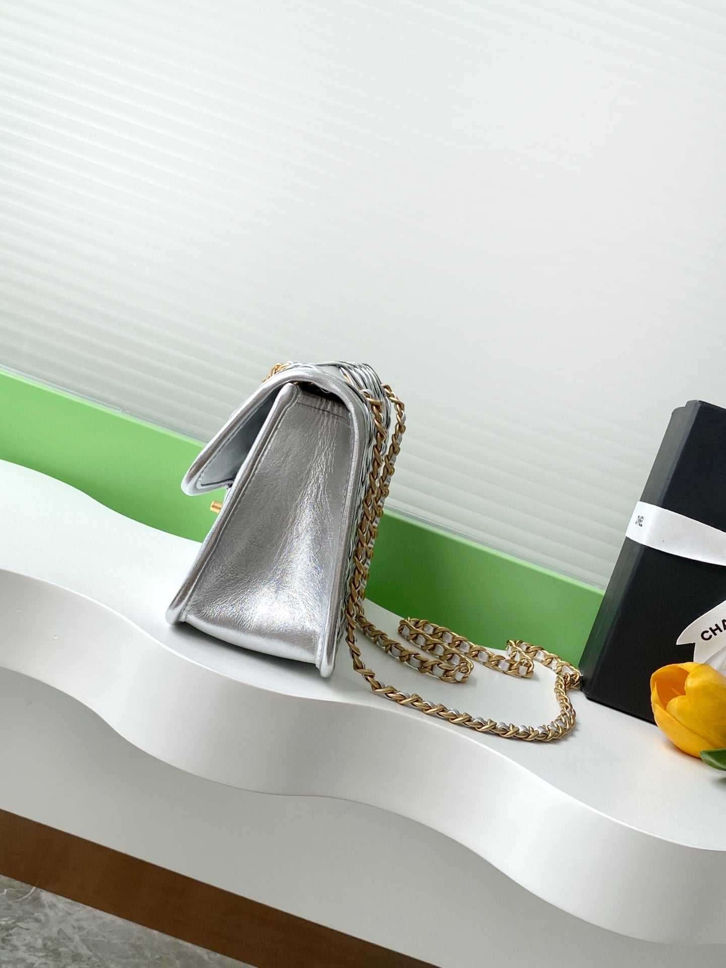 CC Large Tote 39 Light Beige Canvas Pearl Logo