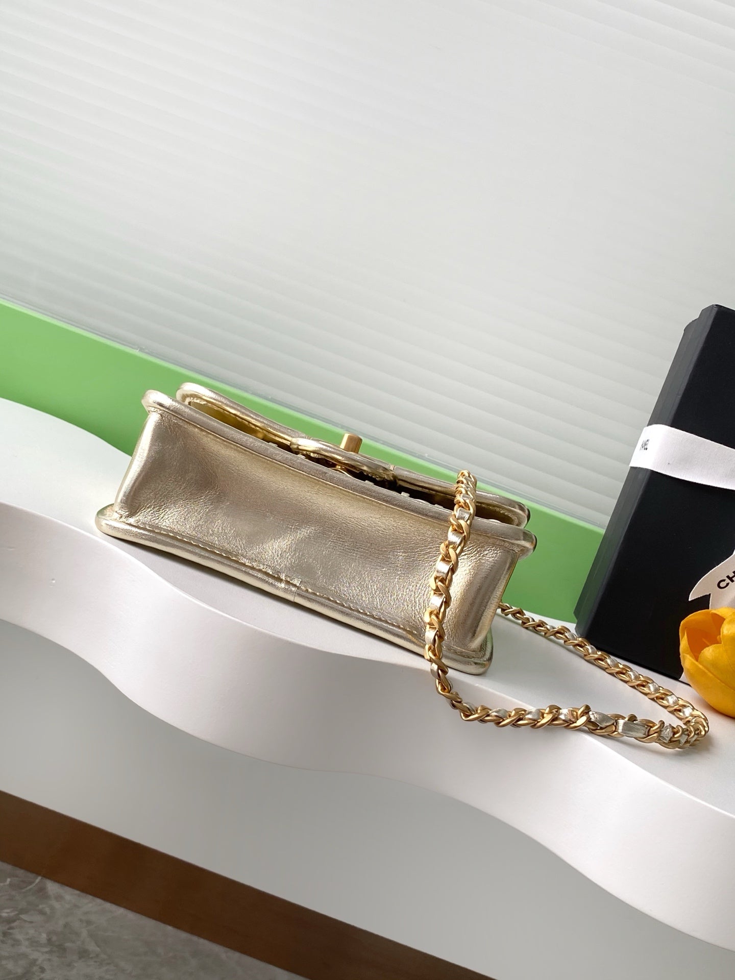 CC Large Tote 39 Light Beige Canvas Pearl Logo