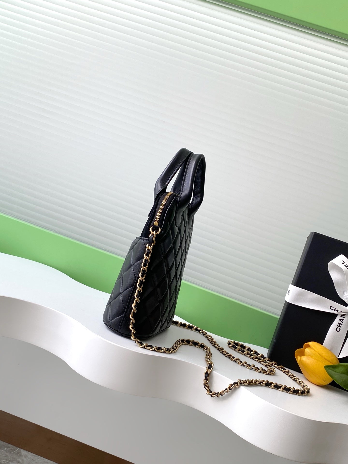 CC Large Tote 39 Light Beige Canvas Pearl Logo