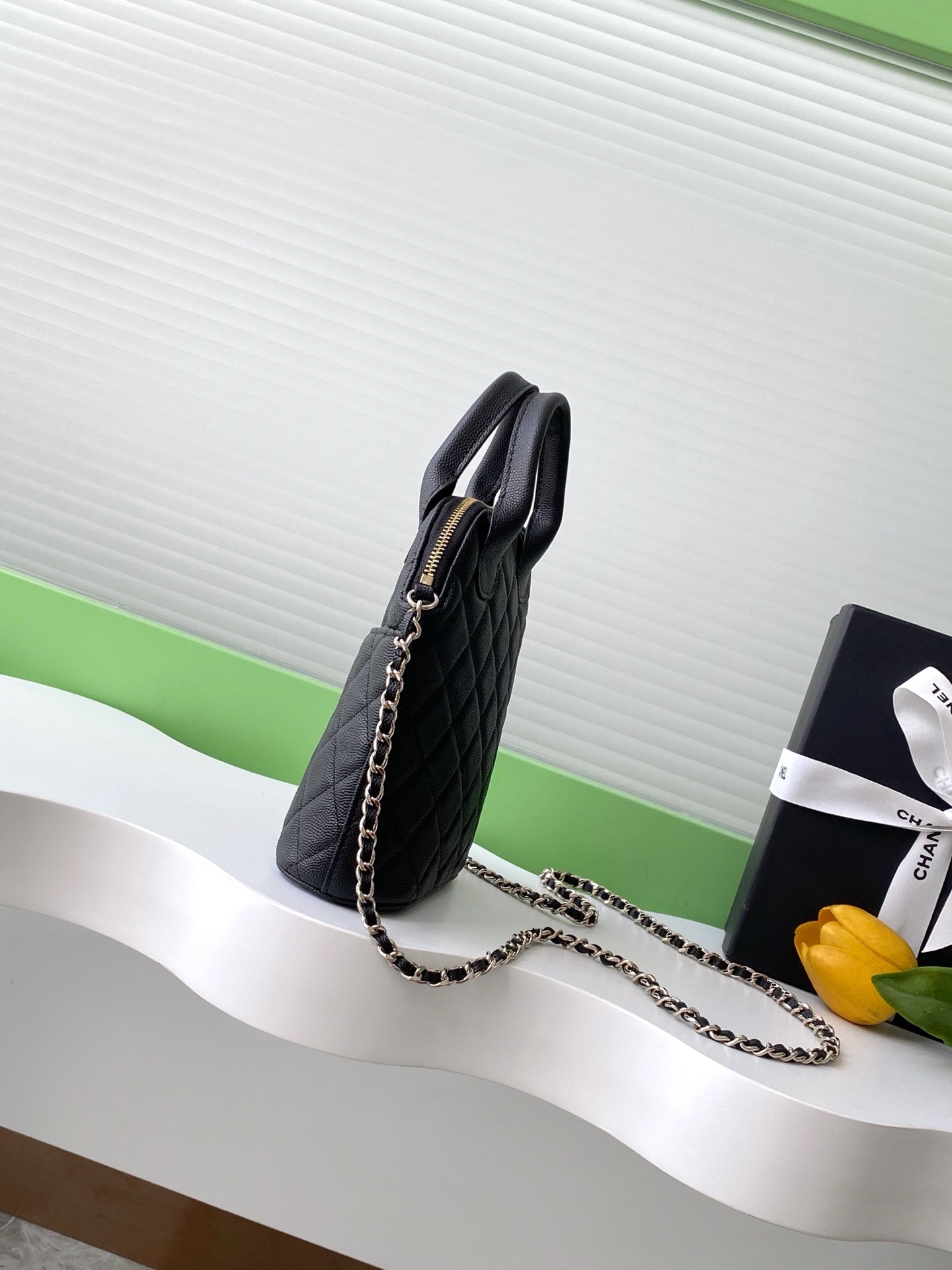 CC Large Tote 39 Light Beige Canvas Pearl Logo