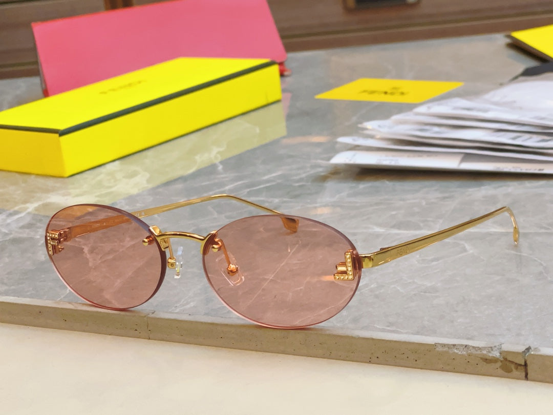 First Crystal Oval Frame Sunglasses Fe4075Us In Metal