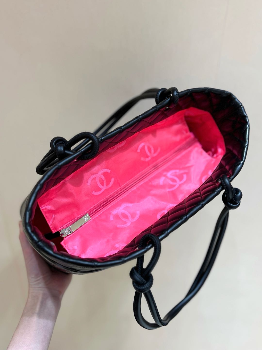 CC Large Tote 39 Light Beige Canvas Pearl Logo