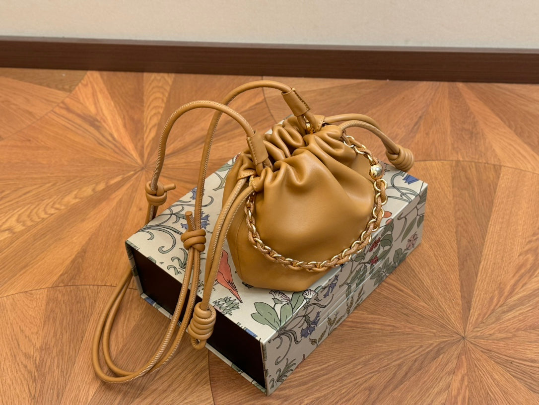 Loew Puzzle Fold Tote Iblack Shiny Calfskin