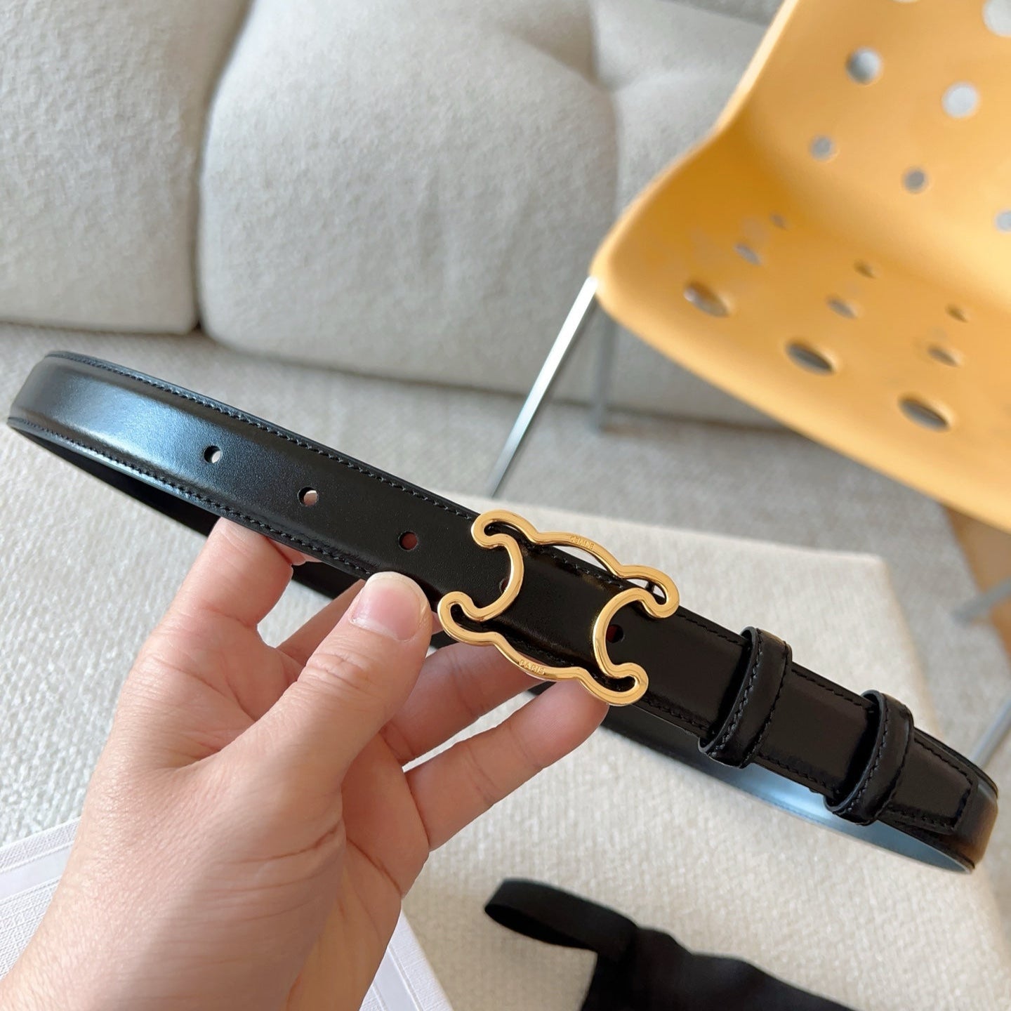 Belt 25Mm Triomphe Logo Cut-Out In Smooth Black Calfskin With Gold Buckle