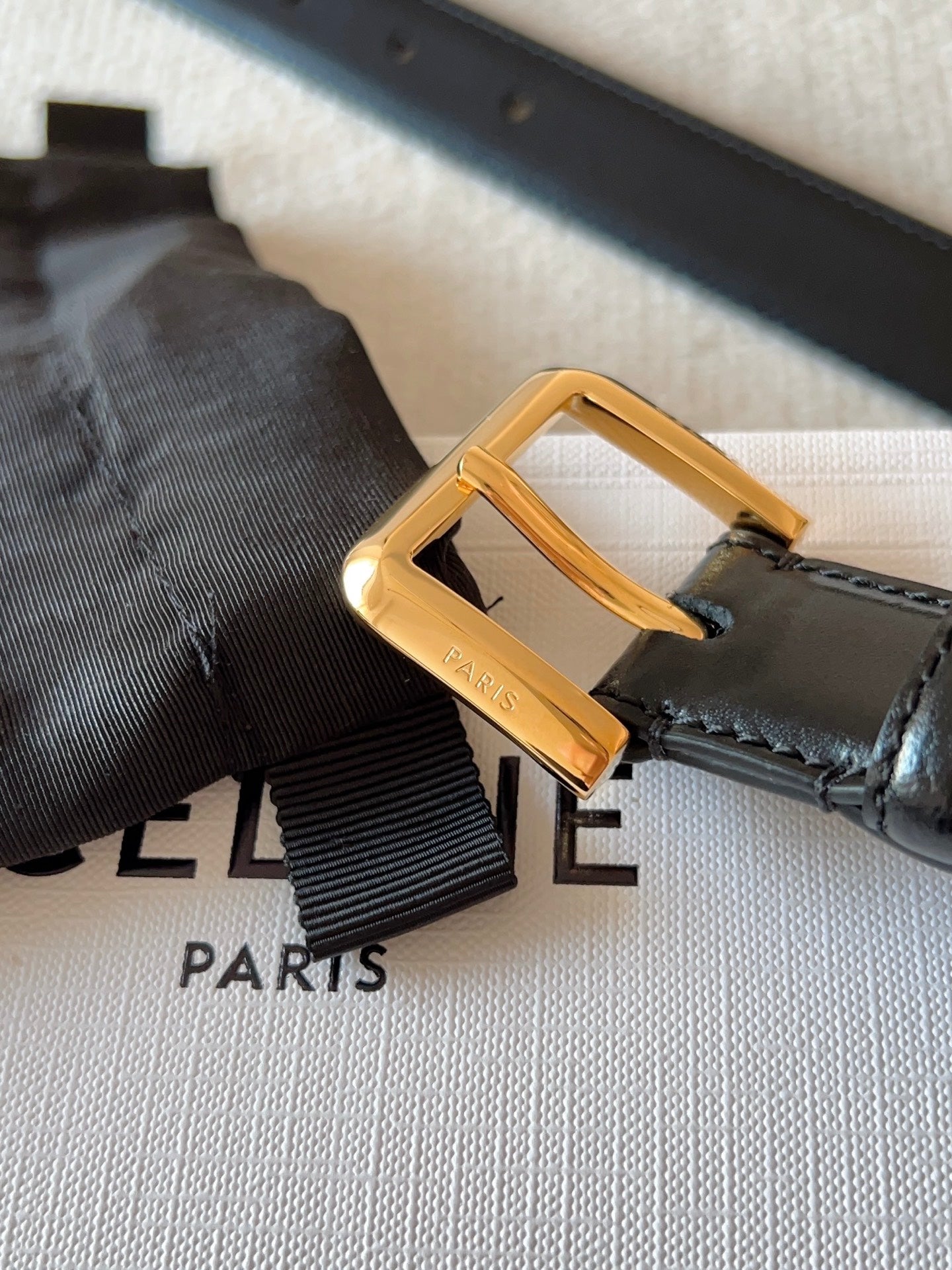 Celine 25S Belt 25Mm In Black Calfskin Gold Hardware 561796