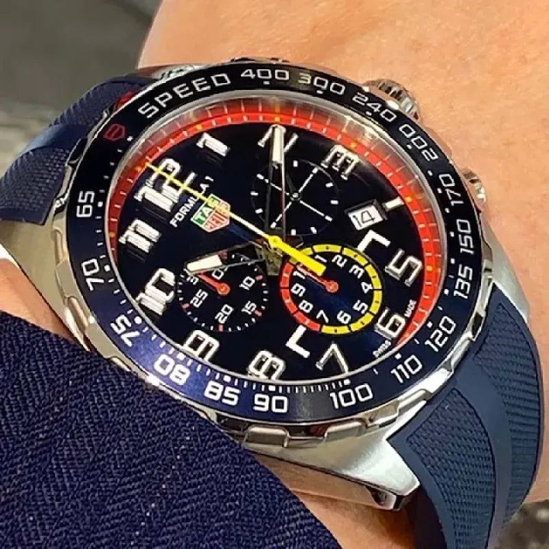 TAG HEUER FORMULA 1 X RED BULL RACING Quartz Chronograph - Diameter 43 mm