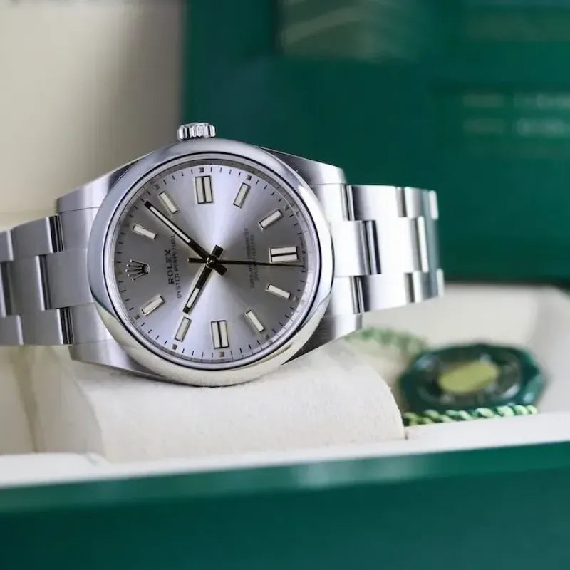 OYSTER PERPETUAL 124300 Series(Champagne gold)