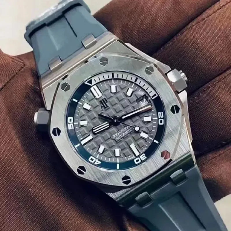 ROYAL OAK OFFSHORE DIVER Ref. 15720ST.OO.A009CA.01