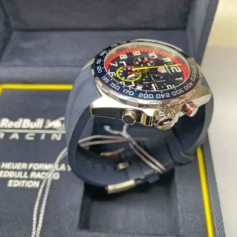 TAG HEUER FORMULA 1 X RED BULL RACING Quartz Chronograph - Diameter 43 mm