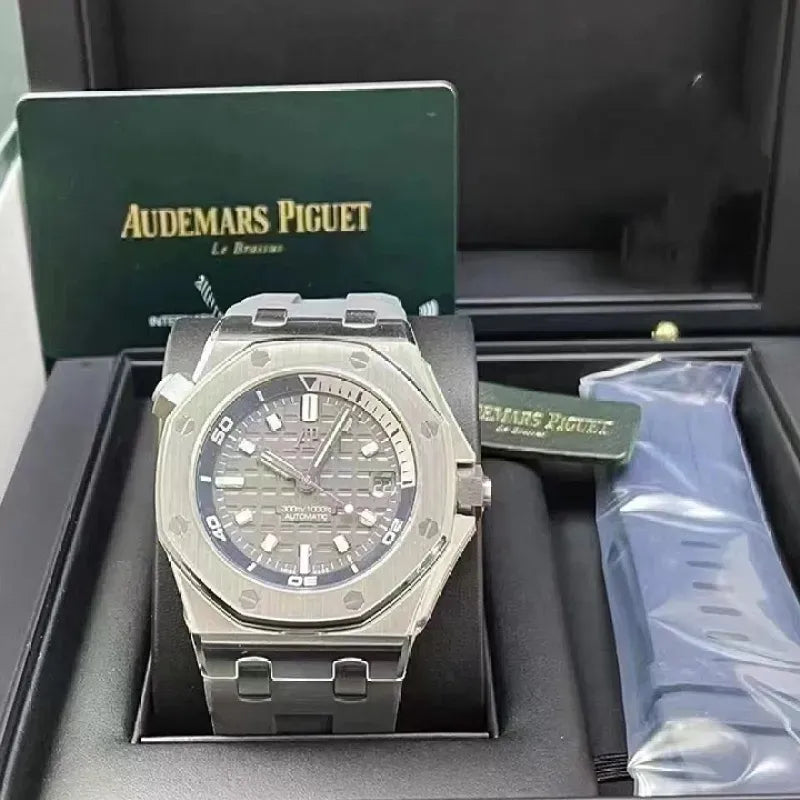 ROYAL OAK OFFSHORE DIVER Ref. 15720ST.OO.A009CA.01