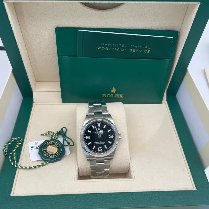 OYSTER PERPETUAL 124300 Series（Black dial）