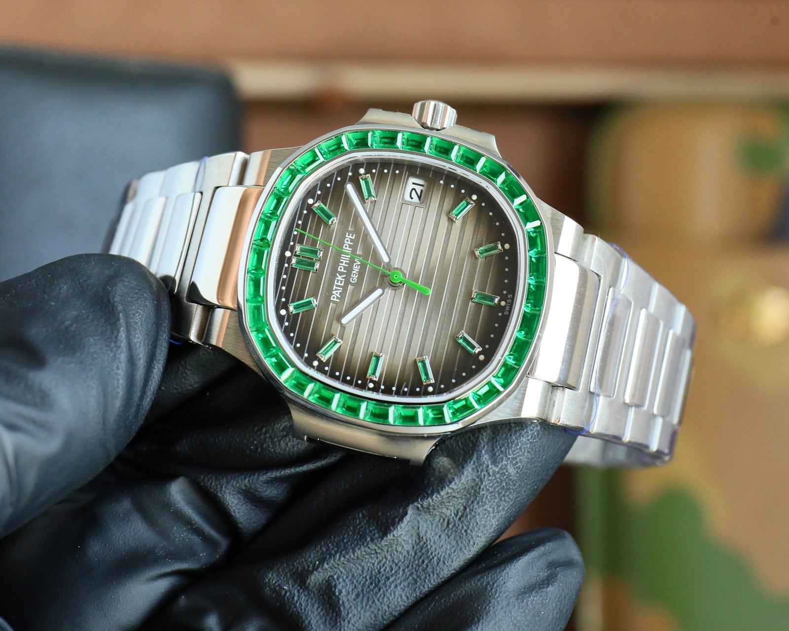 5990/1A-011 - Nautilus