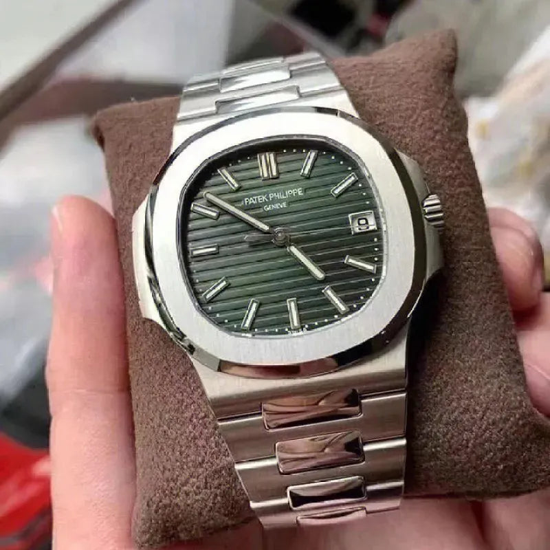 5990/1A-011 - Nautilus