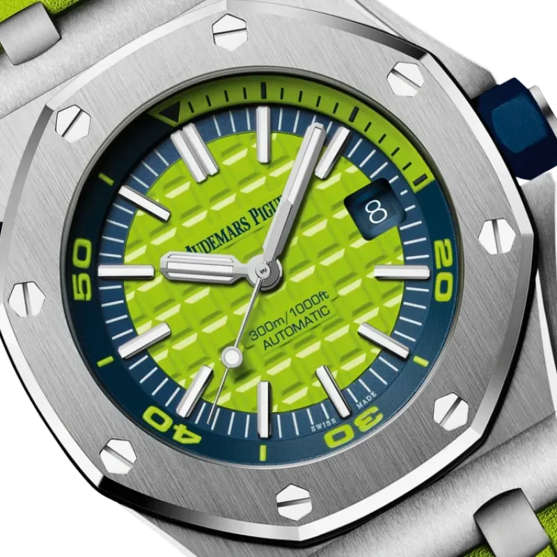 ROYAL OAK OFFSHORE DIVER Ref. 15710ST.OO.A038CA.01
