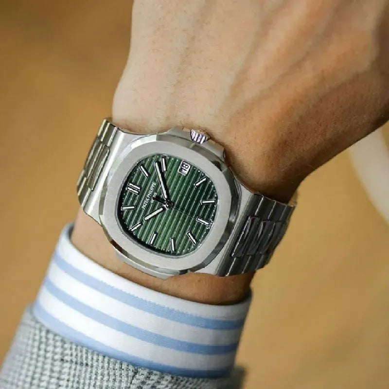 5990/1A-011 - Nautilus