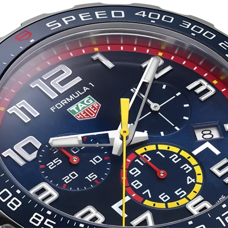 TAG HEUER FORMULA 1 X RED BULL RACING Quartz Chronograph - Diameter 43 mm