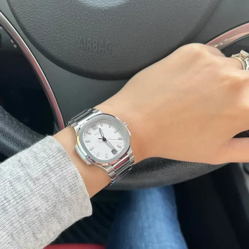 5990/1A-011 - Nautilus