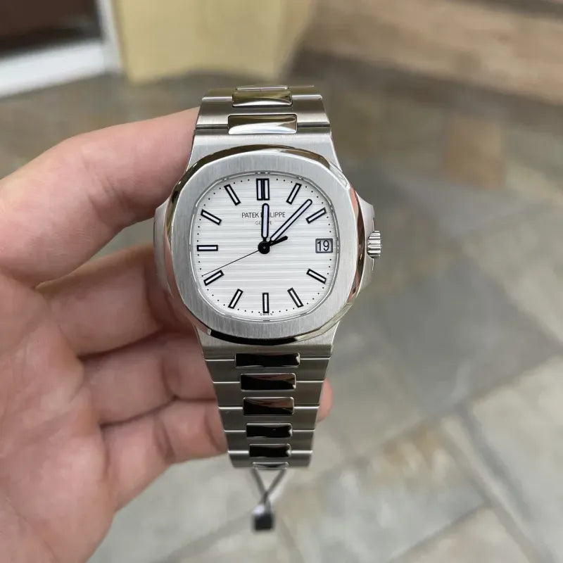 5990/1A-011 - Nautilus