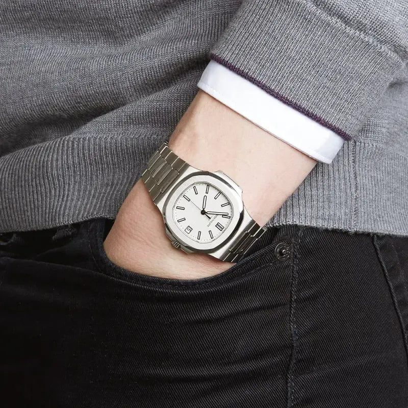 5990/1A-011 - Nautilus