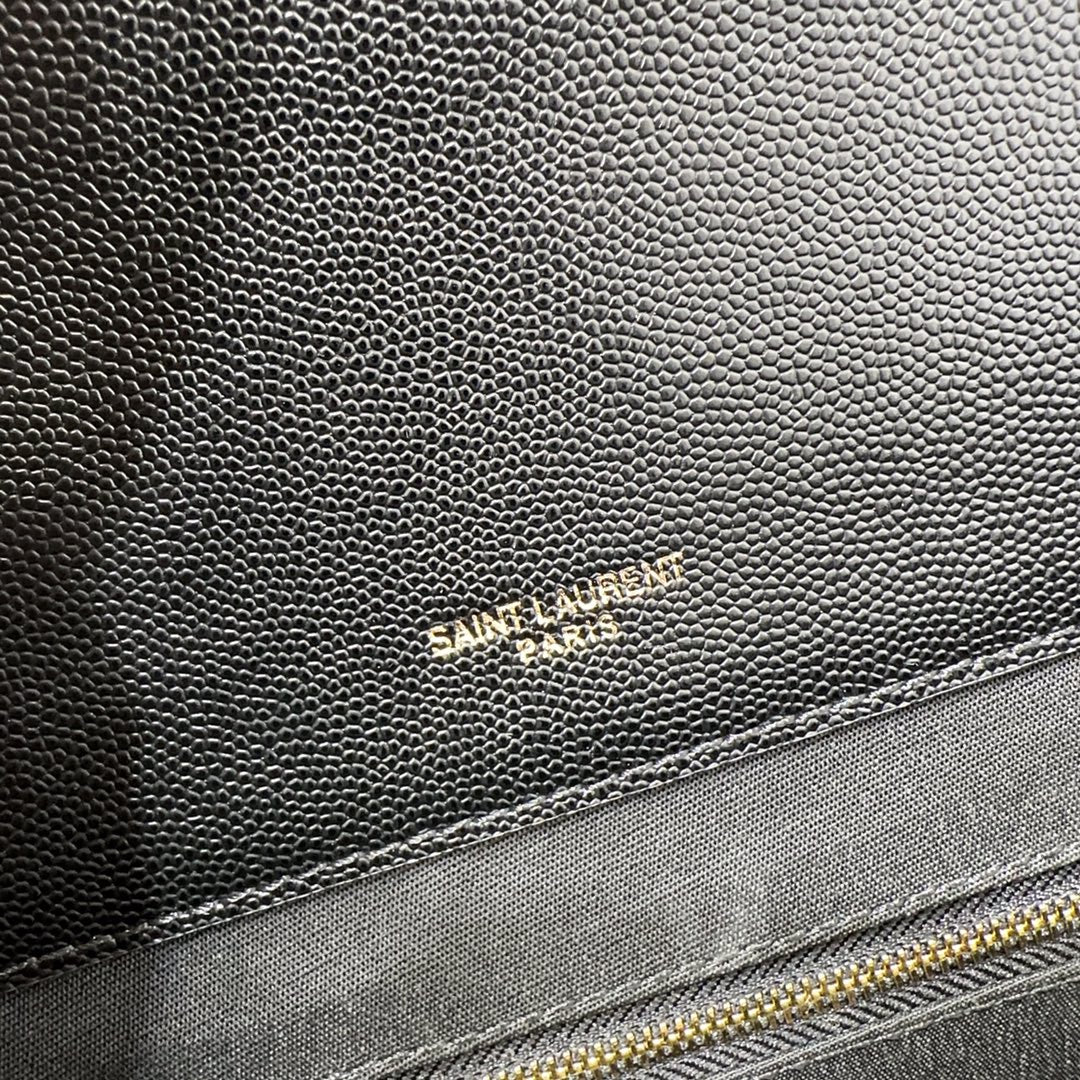 YSL  MONOGRAMME SAINT LAURENT