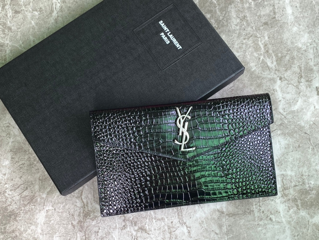 YSL Uptown