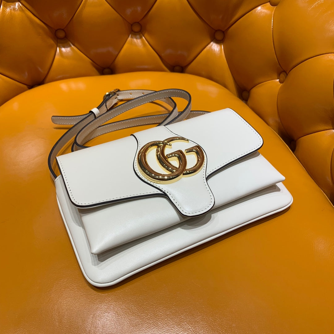 GG Arli Bag 25cm White Calfskin Gold Hardware