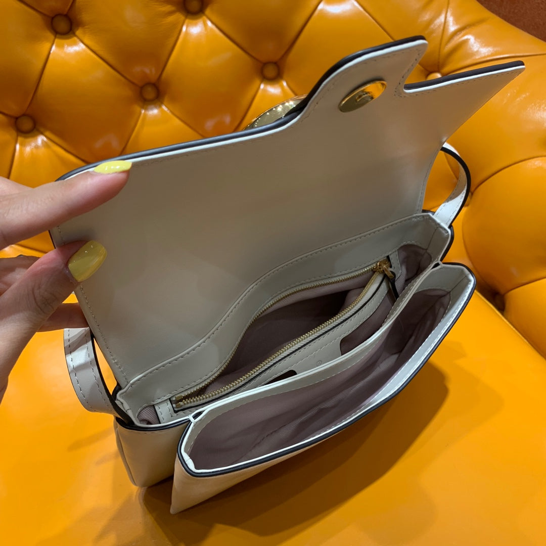 GG Arli Bag 25cm White Calfskin Gold Hardware