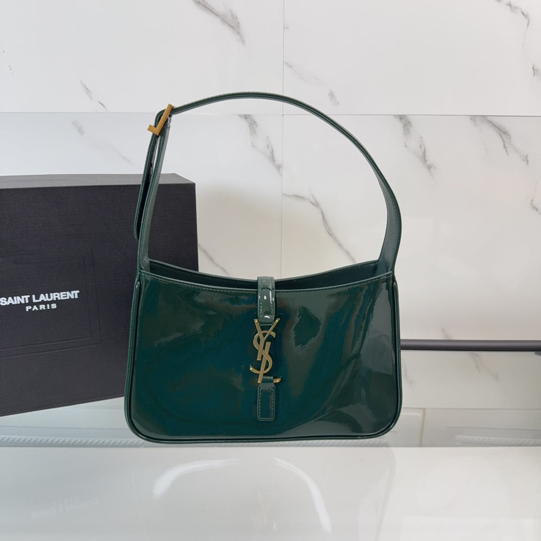 YSL LE5À7 In Patent Leather