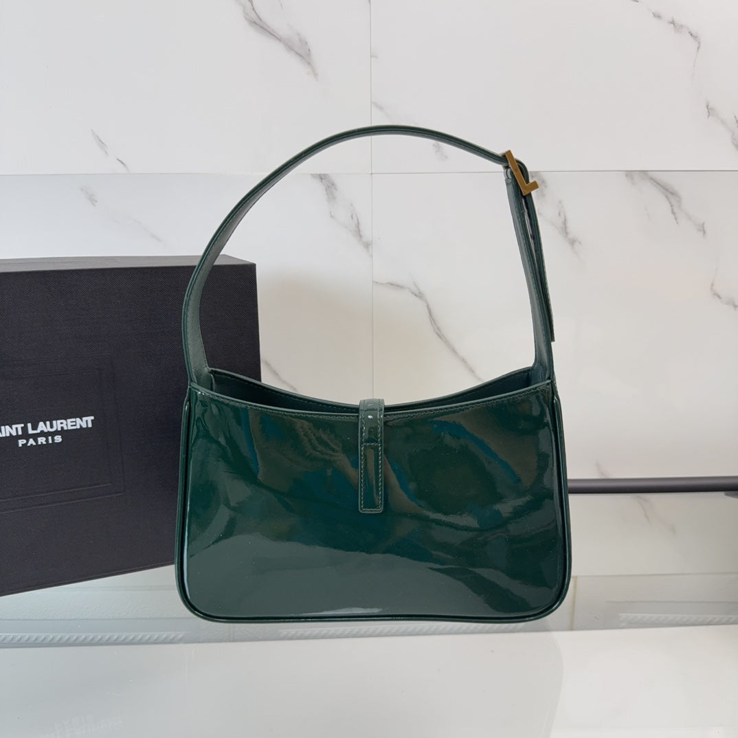 YSL LE5À7 In Patent Leather