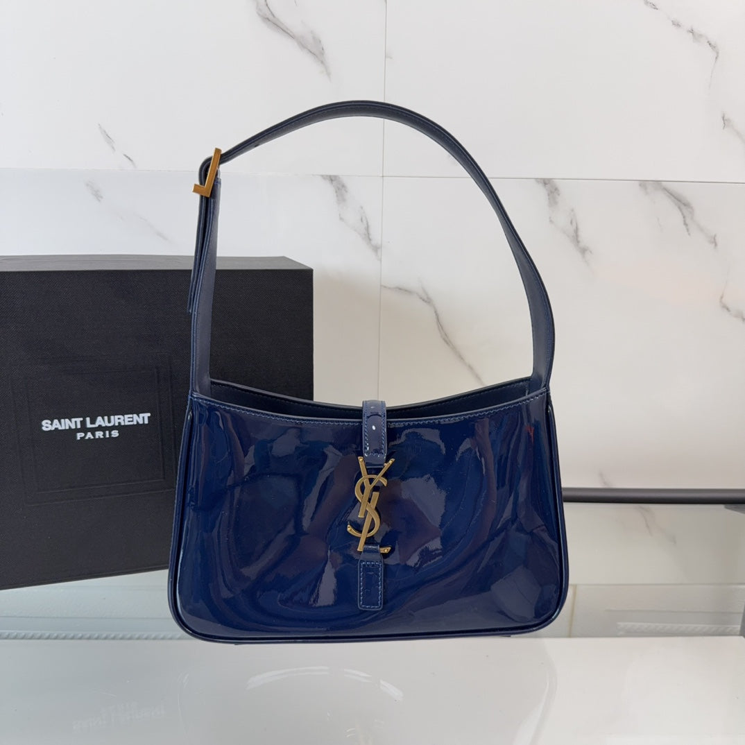 YSL LE5À7 In Patent Leather