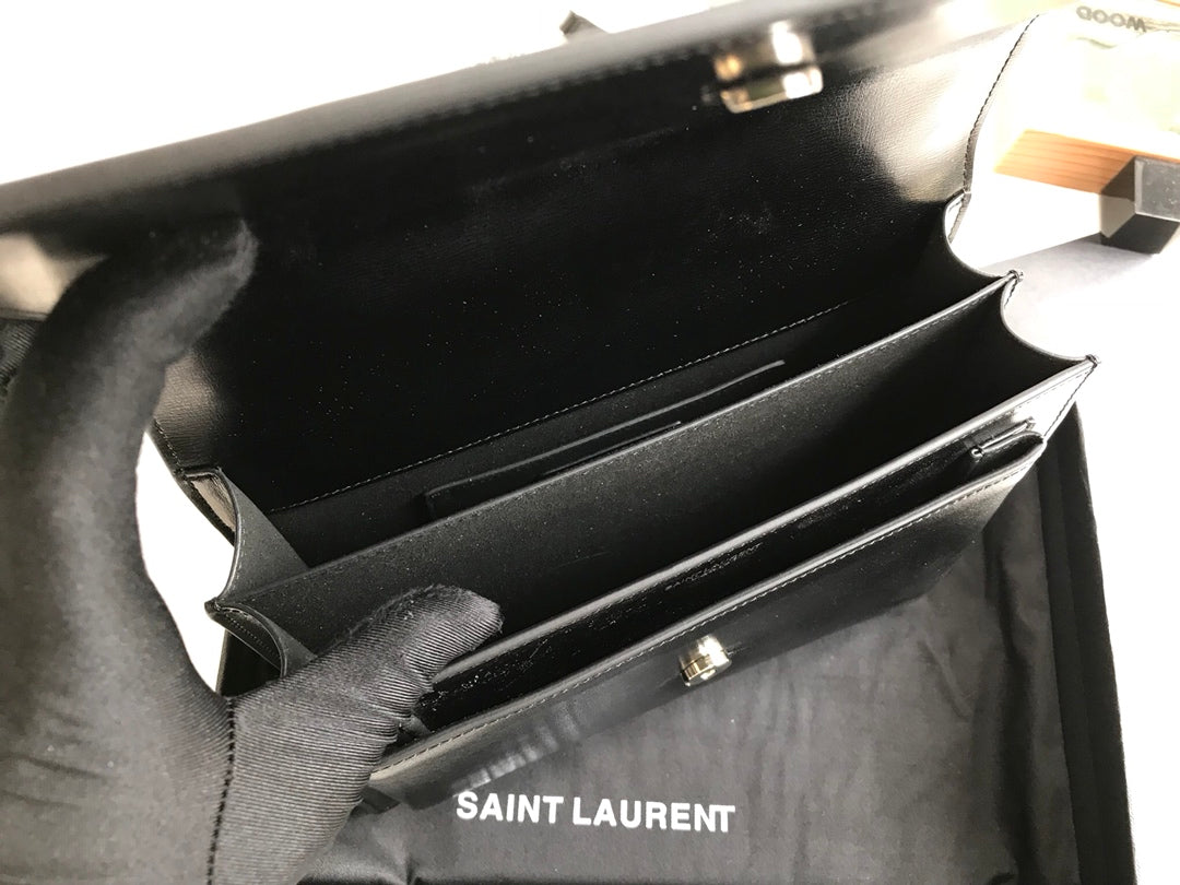 YSL Sunset Medium In Smooth Leather