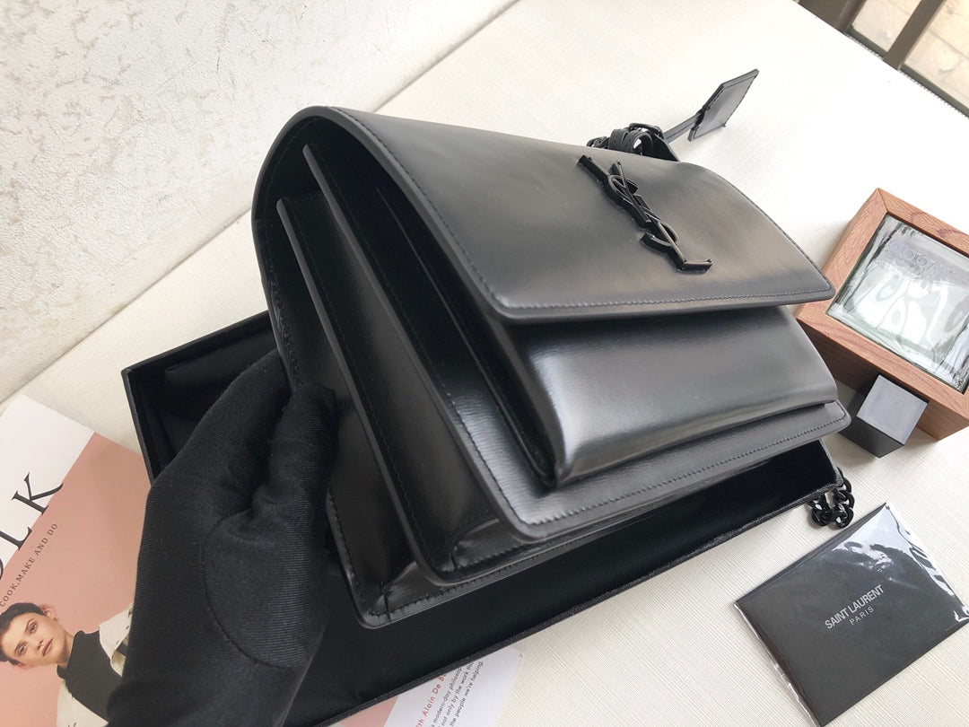 YSL Sunset Medium In Smooth Leather