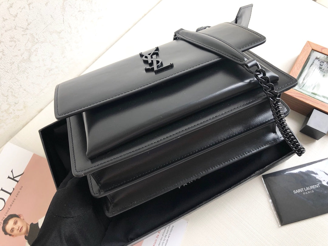 YSL Sunset Medium In Smooth Leather