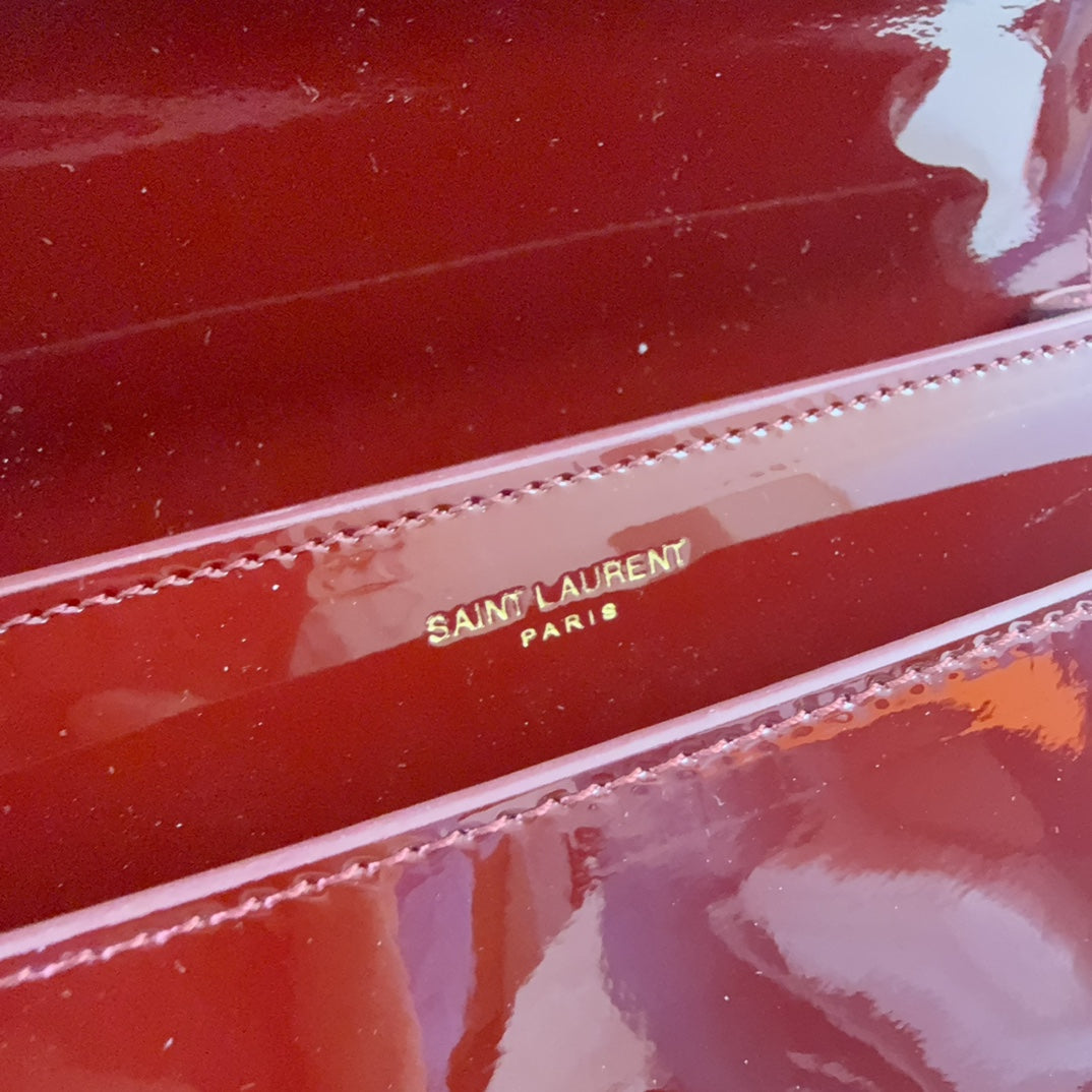 YSL Sunset Medium In Patent Leather