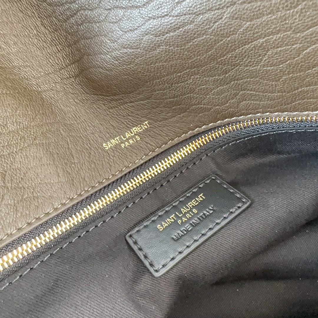 YSL Calypso Large In Grained Lambskin