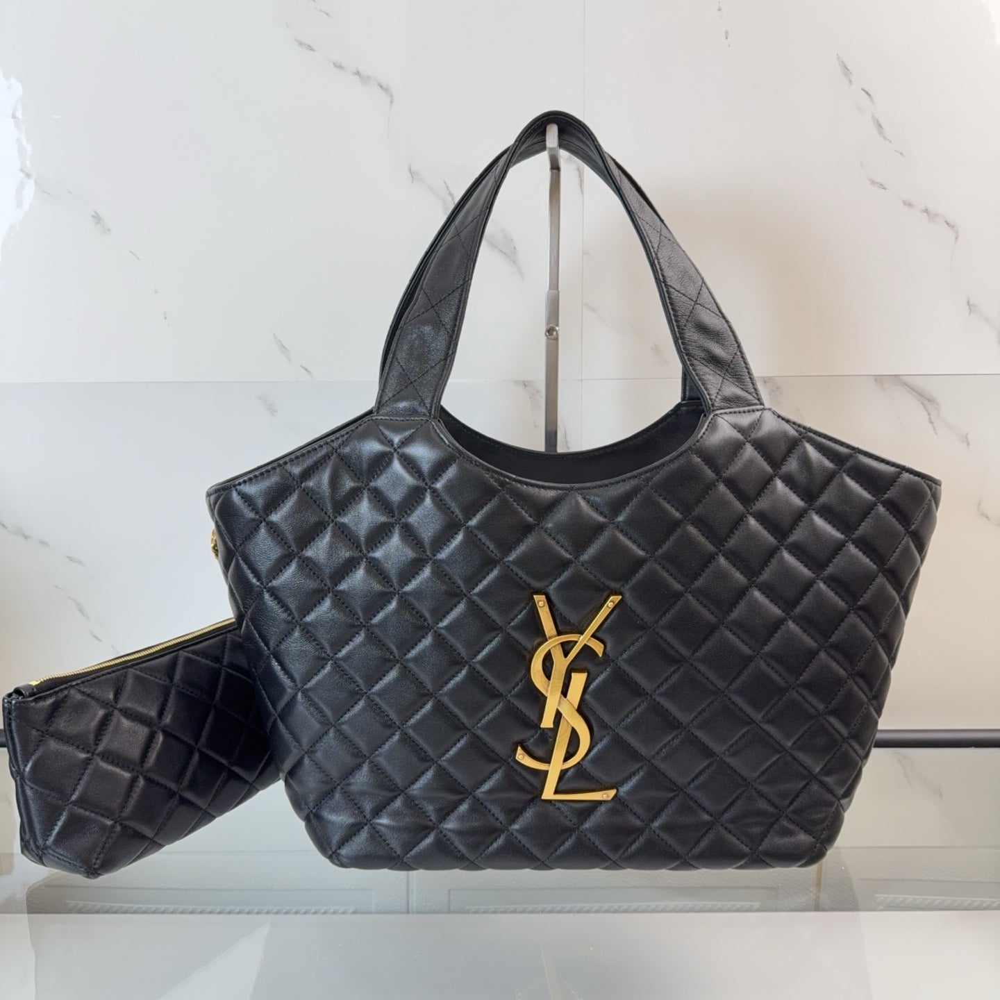 YSL ICARE Medium in quilted nappa